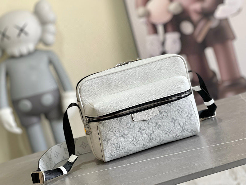 Dragons Bags ln Luxury Bag --71198