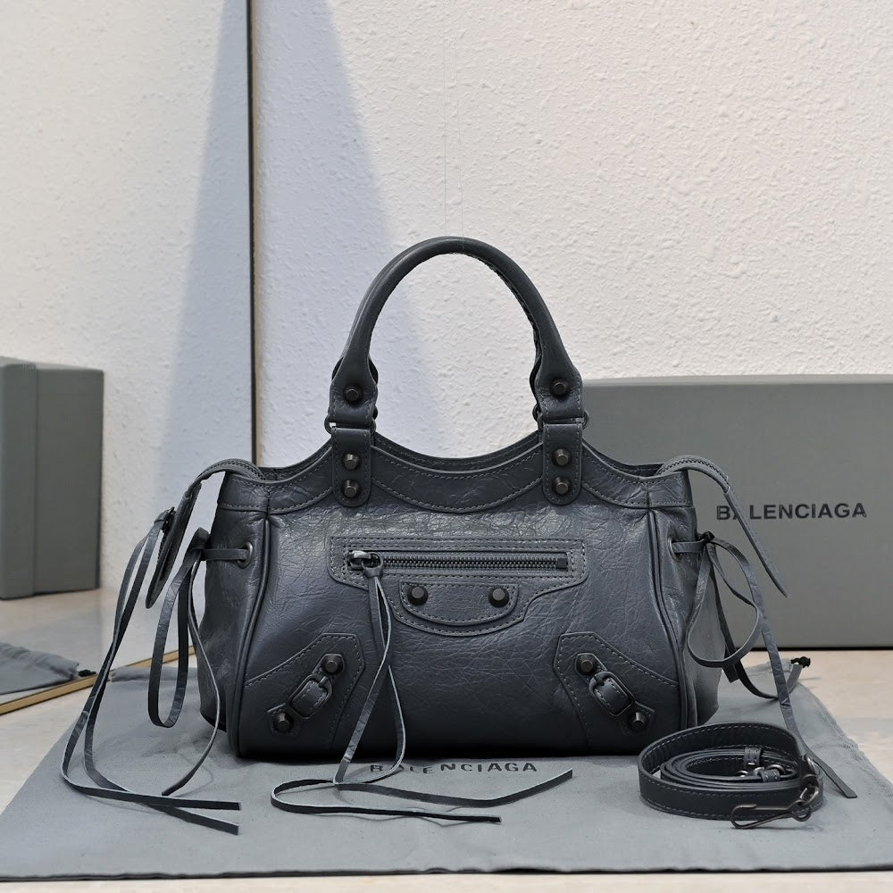Dragons Bags Balenciaga Luxury Bag --111421