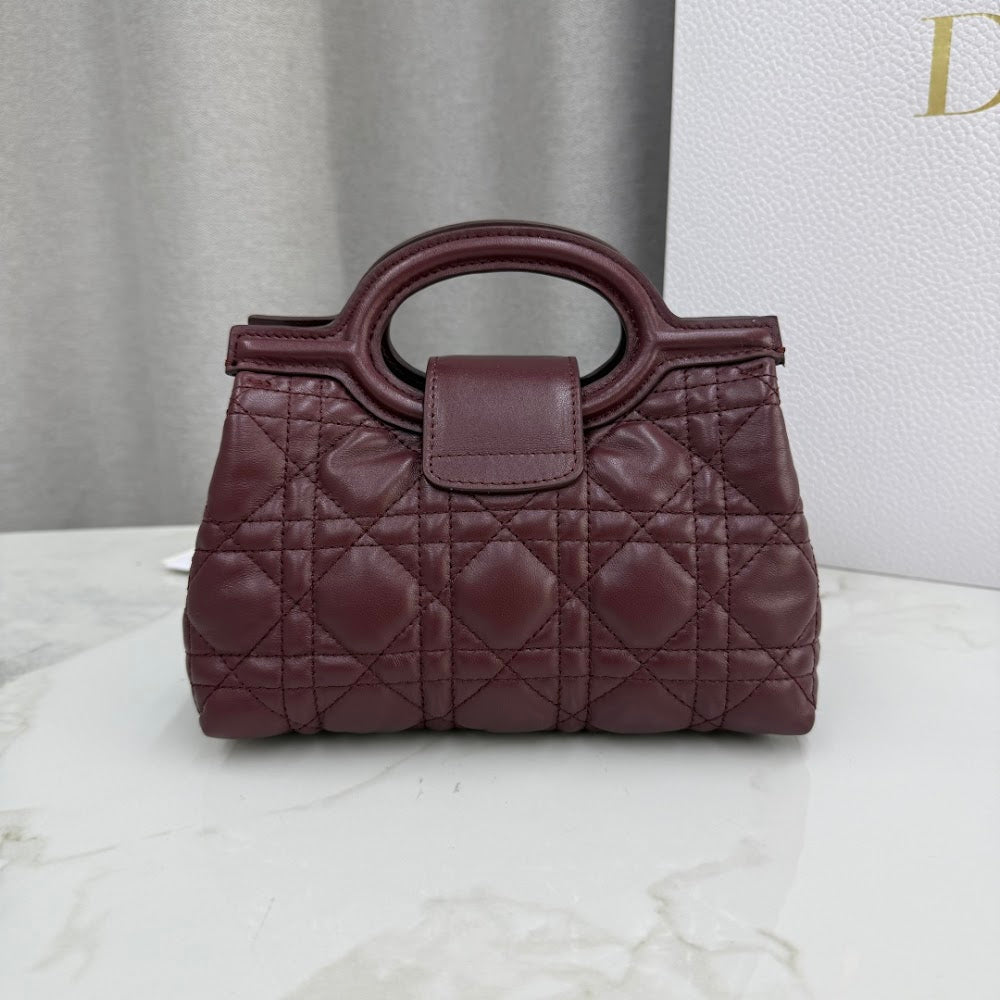 Dragons BagsDiorn Luxury Bag --116108