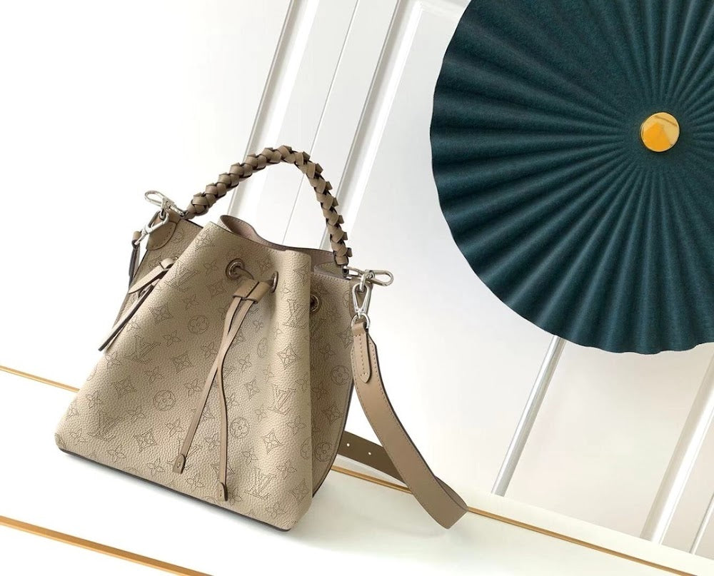 Dragons Bags ln Luxury Bag --97110