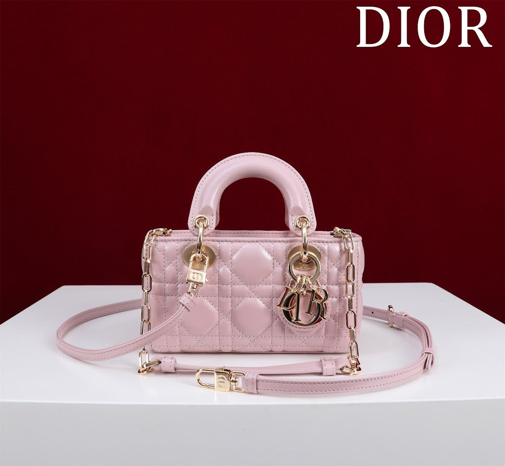 Dragons BagsDiorn Luxury Bag --116480