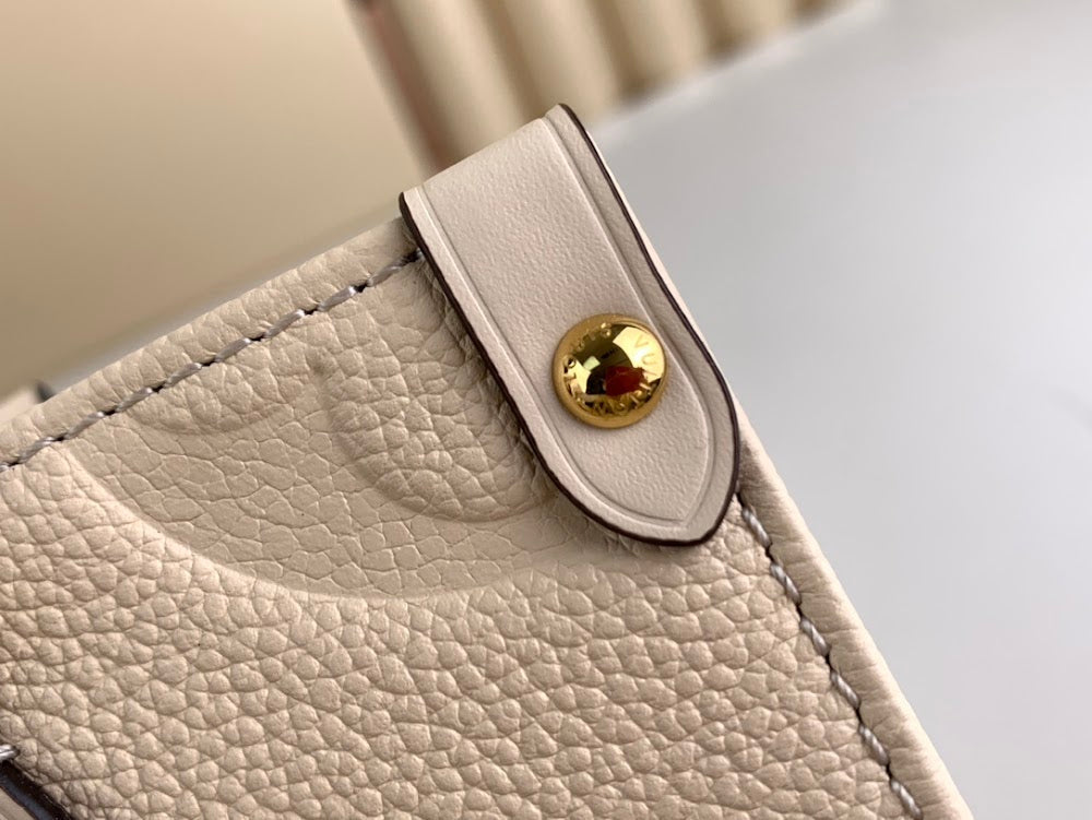 Dragons Bags ln Luxury Bag --61622