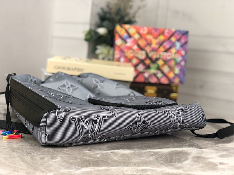 Dragons Bags ln Luxury Bag --61036