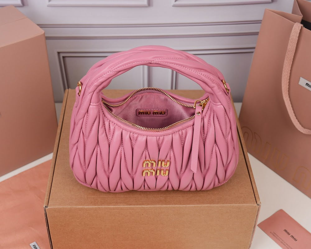 Dragons Bags Miun Miun Luxury Bag --123607