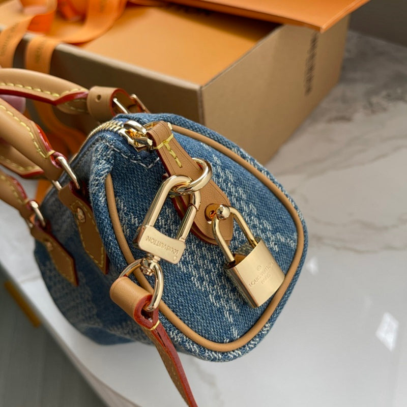 Dragons Bags ln Luxury Bag --81482