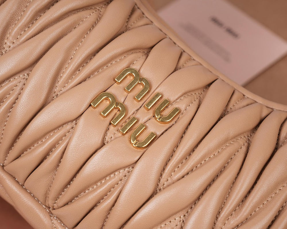 Dragons Bags Miun Miun Luxury Bag --122508