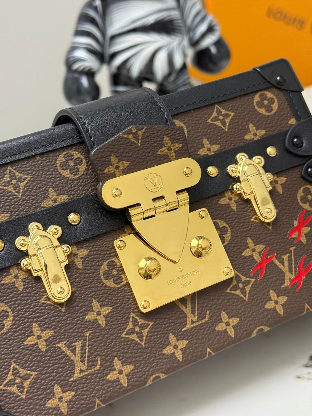 Dragons Bags ln Luxury Bag --81871