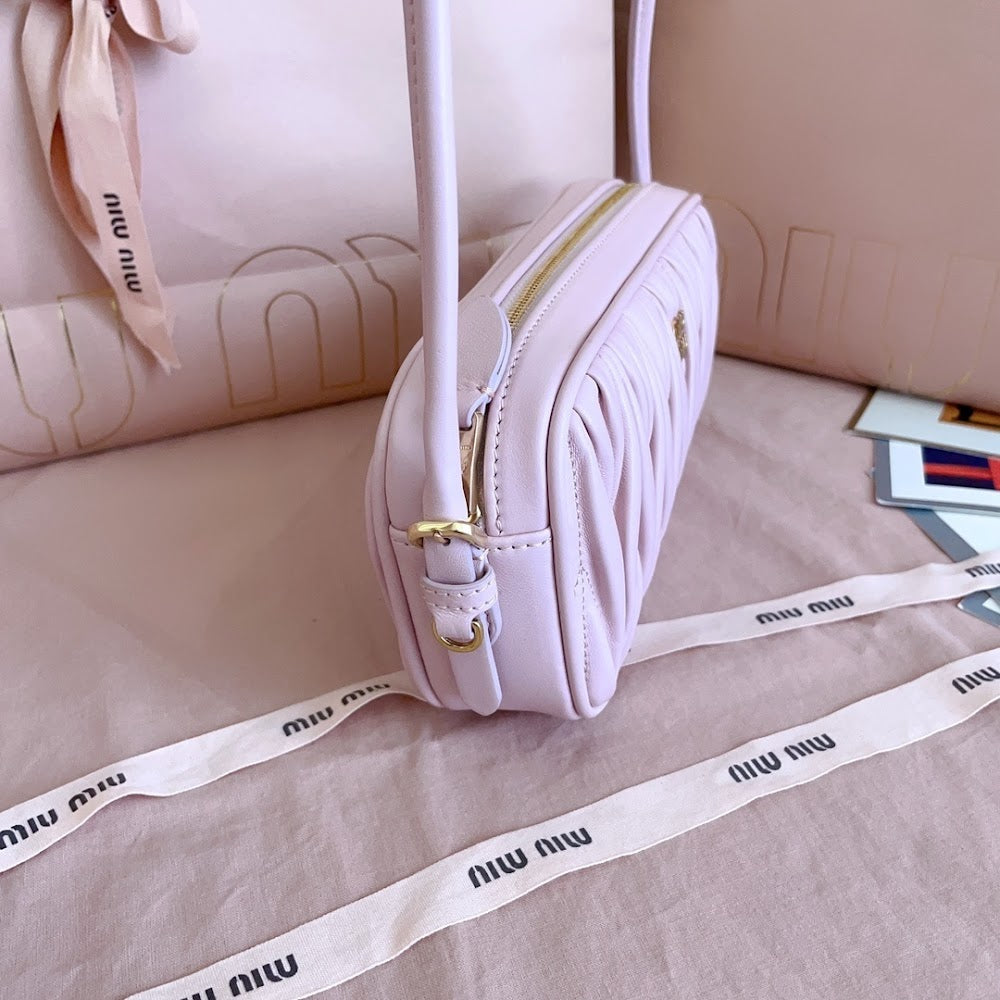 Dragons Bags Miun Miun Luxury Bag --122710