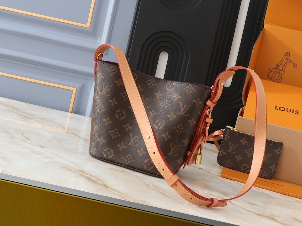 Dragons Bags ln Luxury Bag --76606