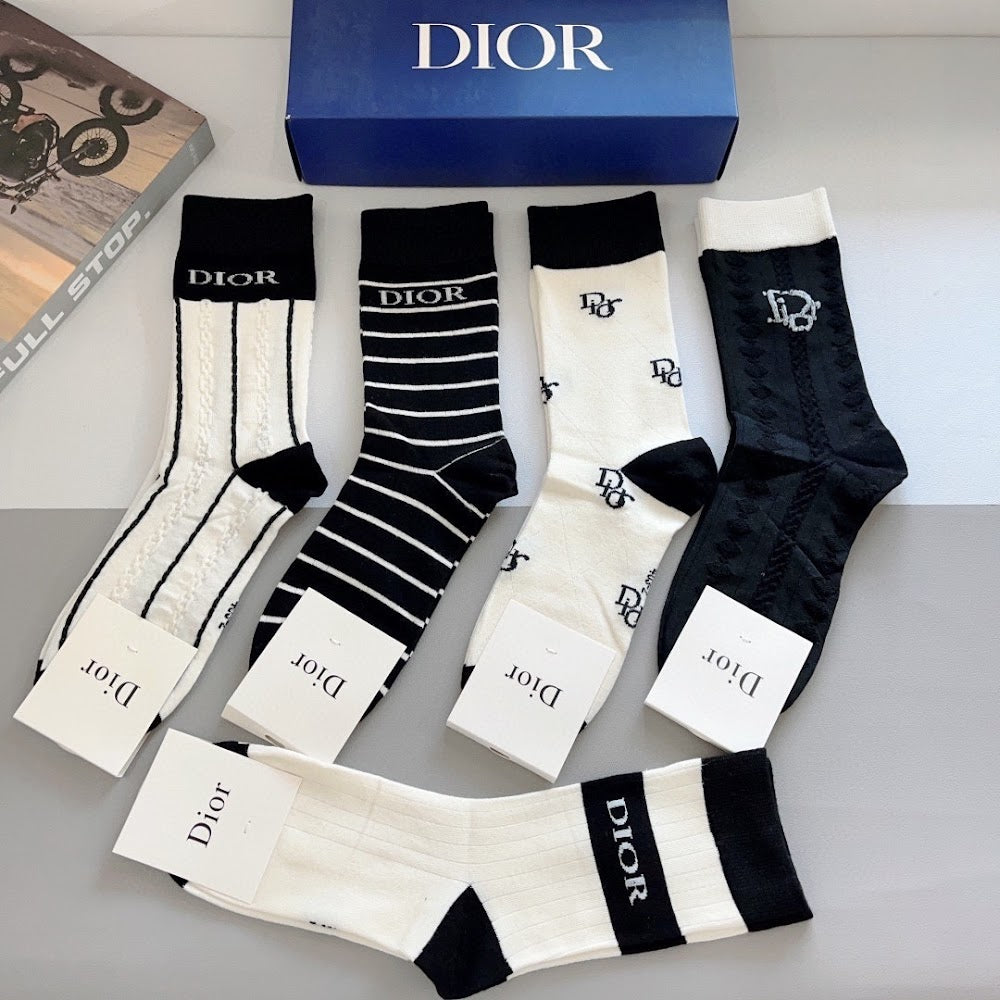 Dragons Bags Premium Luxury Socks --97752