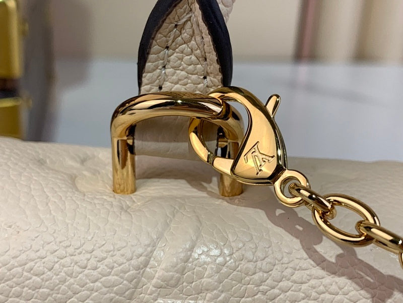 Dragons Bags ln Luxury Bag --56142