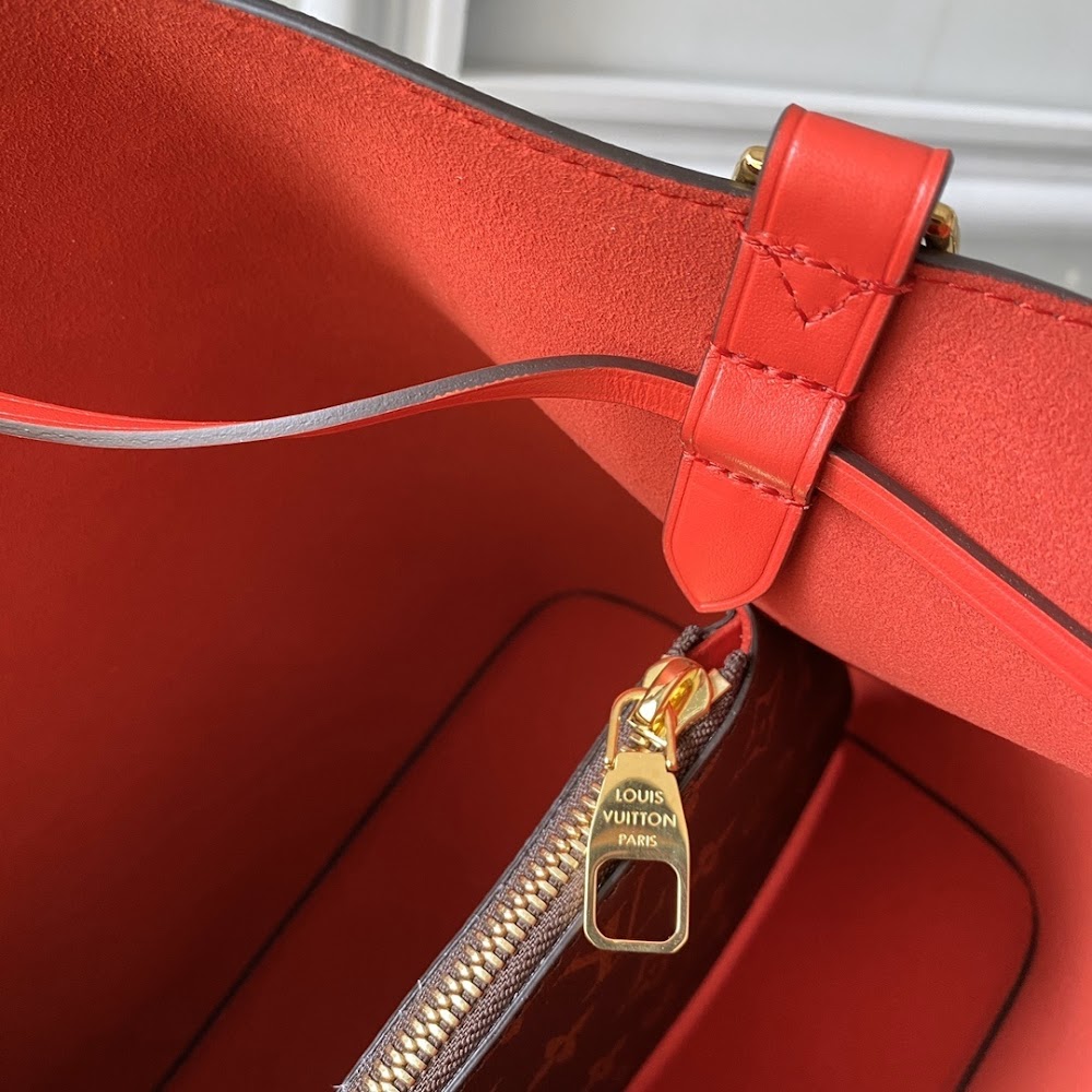 Dragons Bags ln Luxury Bag --56514
