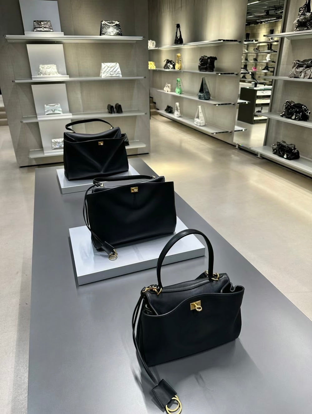 Dragons Bags Balenciaga Luxury Bag --110922