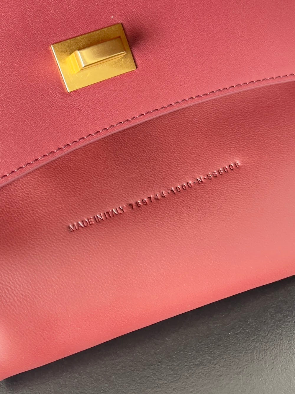 Dragons Bags Balenciaga Luxury Bag --110654