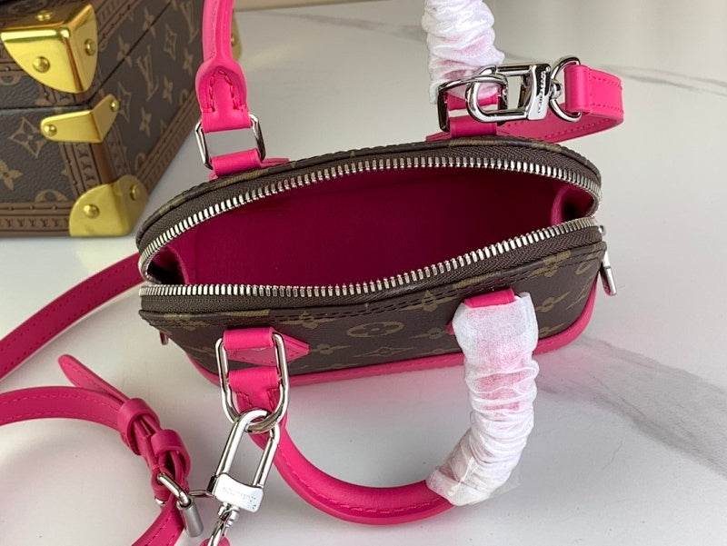 Dragons Bags ln Luxury Bag --56168