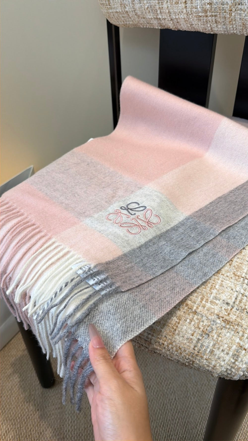 Dragons Bags Premium Designer Scarf --99518