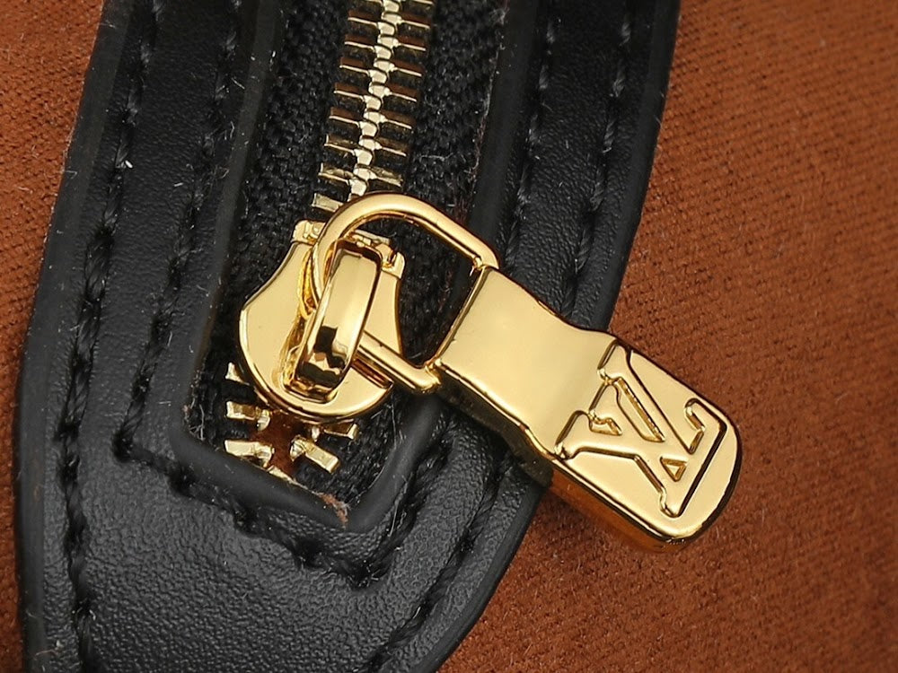 Dragons Bags ln Luxury Bag --76306