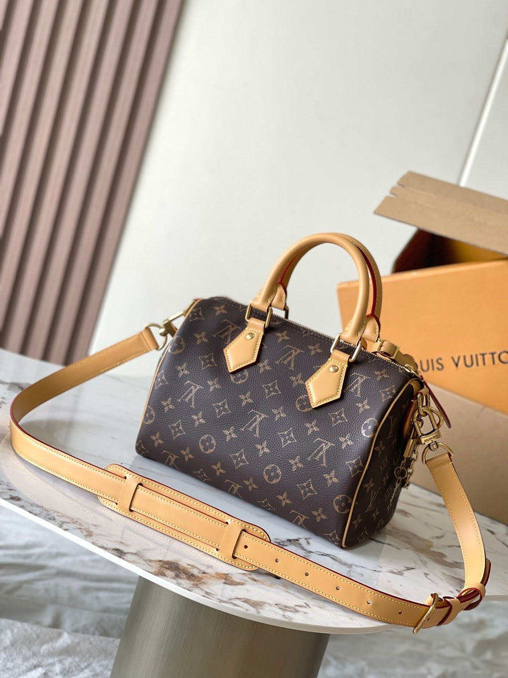Dragons Bags ln Luxury Bag --97307