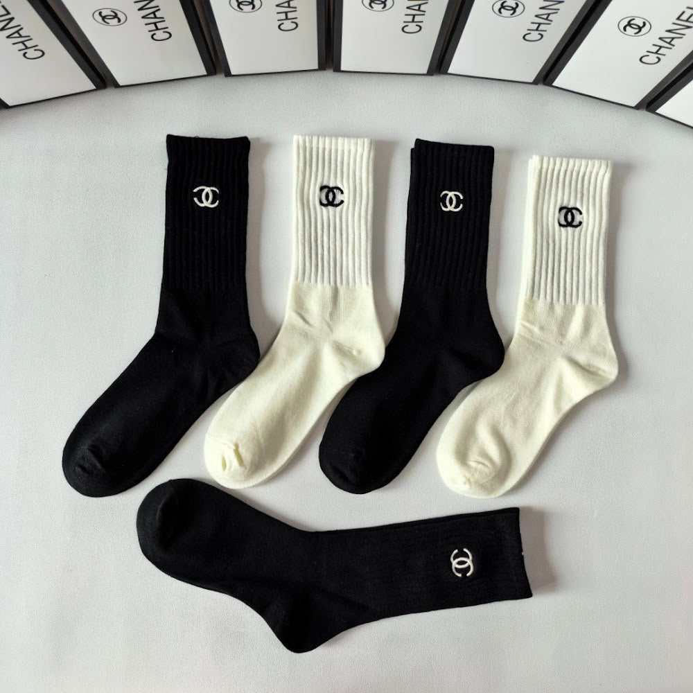 Dragons Bags Premium Luxury Socks --98006