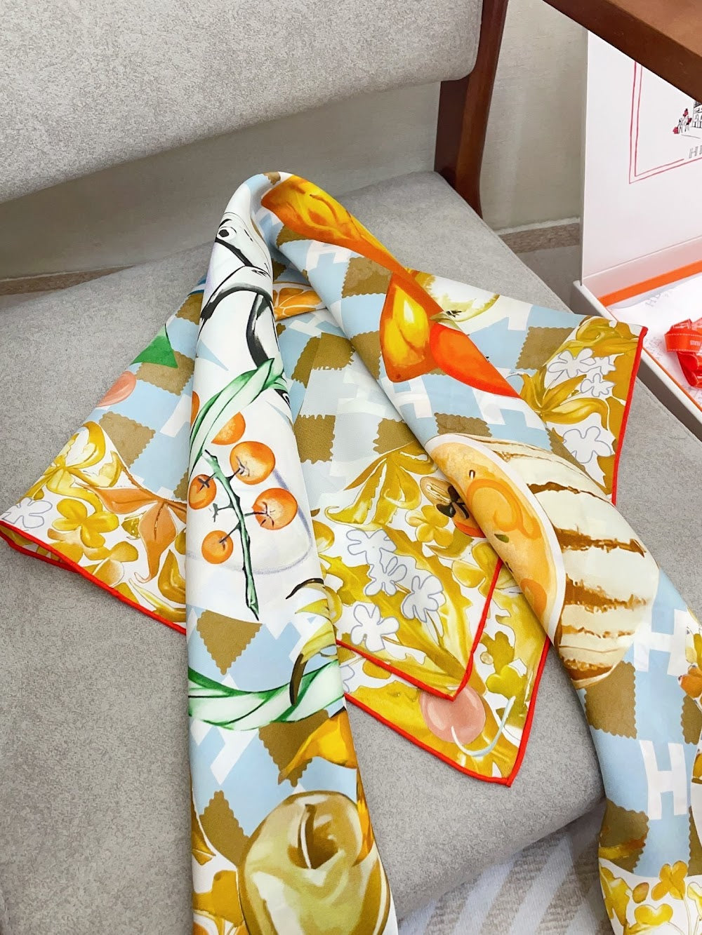 Dragons Bags Premium Designer Scarf --98850
