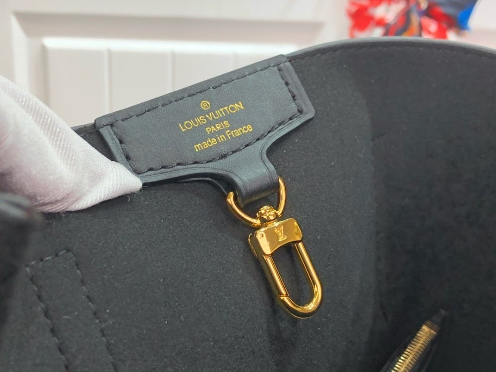 Dragons Bags ln Luxury Bag --66918