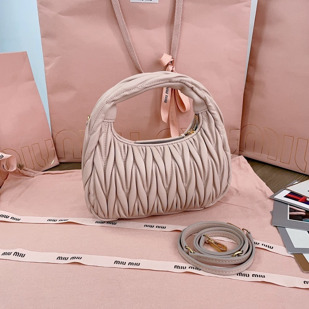 Dragons Bags Miun Miun Luxury Bag --123215