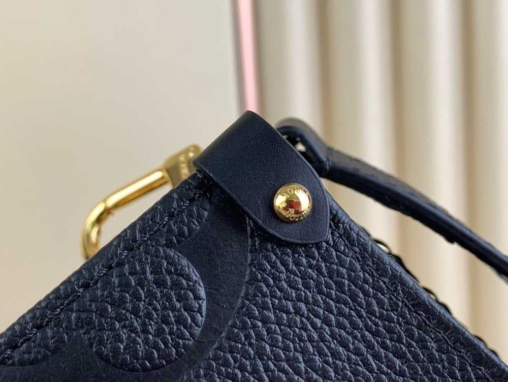 Dragons Bags ln Luxury Bag --63133