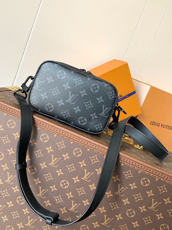 Dragons Bags ln Luxury Bag --71112