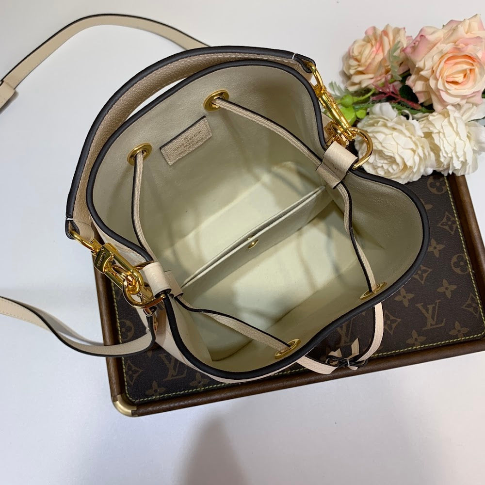 Dragons Bags ln Luxury Bag --58461