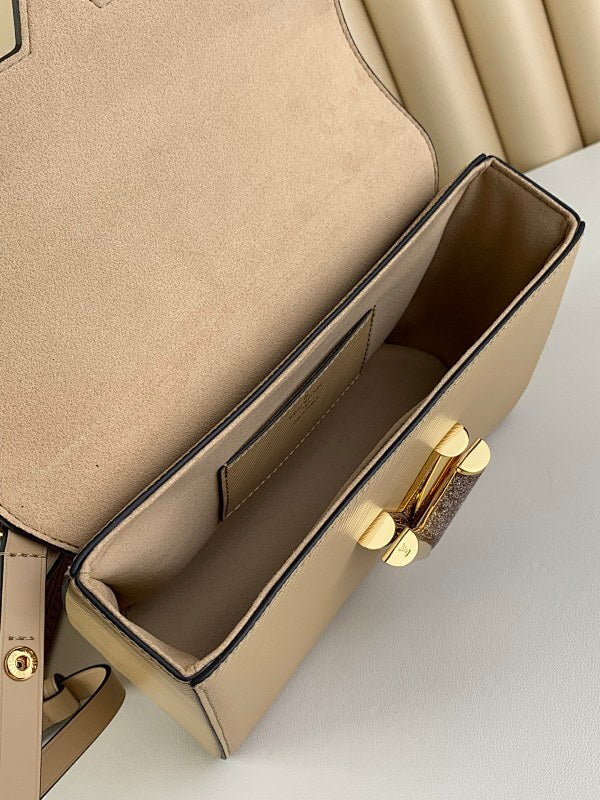 Dragons Bags ln Luxury Bag --61123