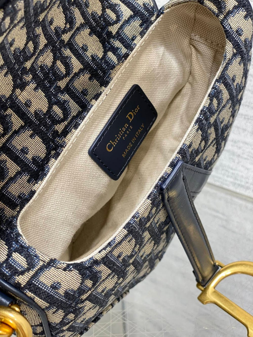 Dragons BagsDiorn Luxury Bag --115278