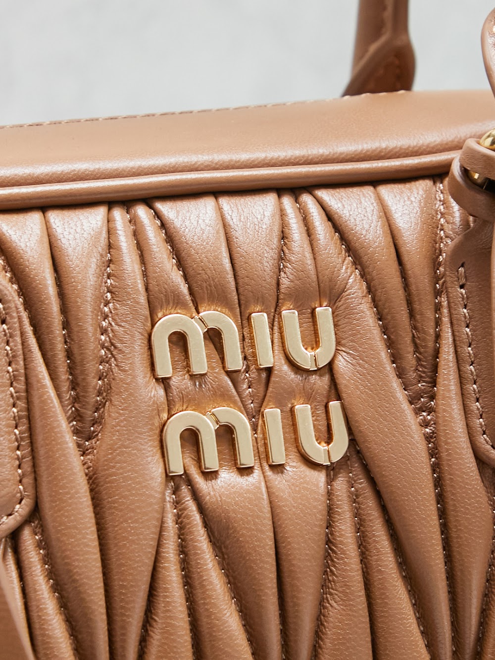 Dragons Bags Miun Miun Luxury Bag --123184