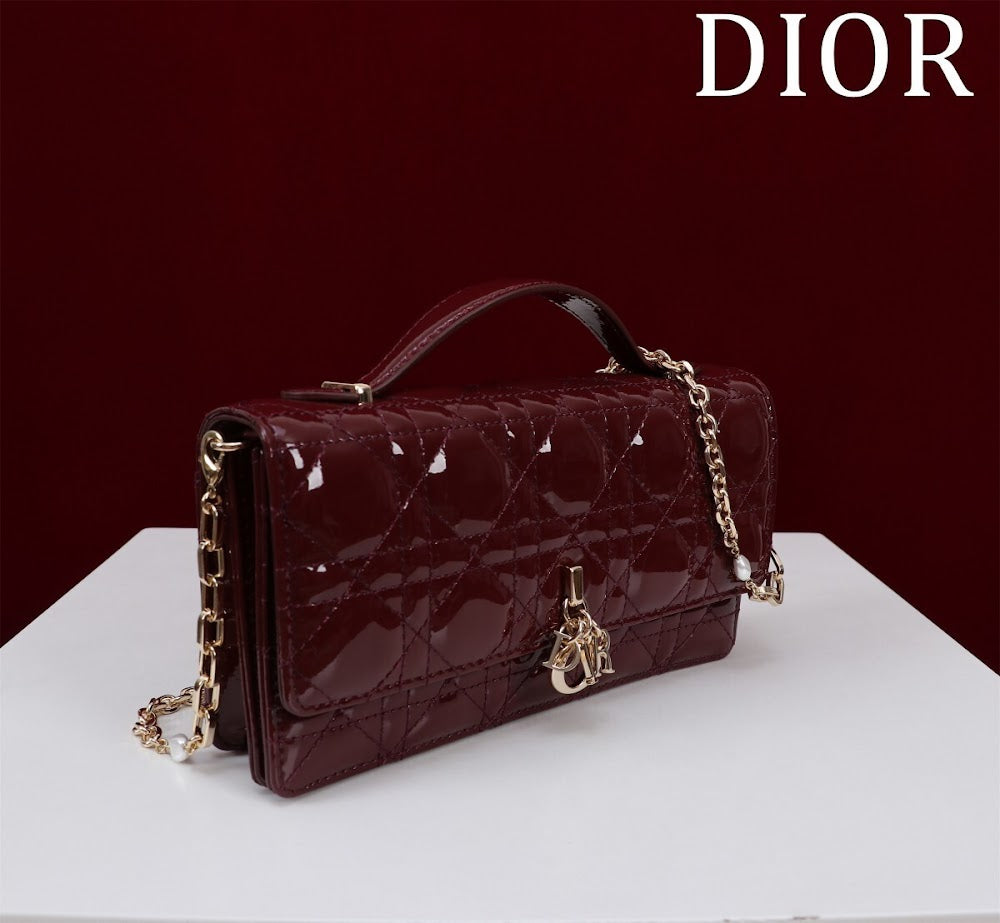 Dragons BagsDiorn Luxury Bag --116226