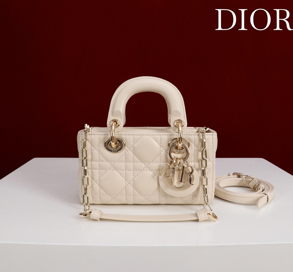 Dragons BagsDiorn Luxury Bag --115619