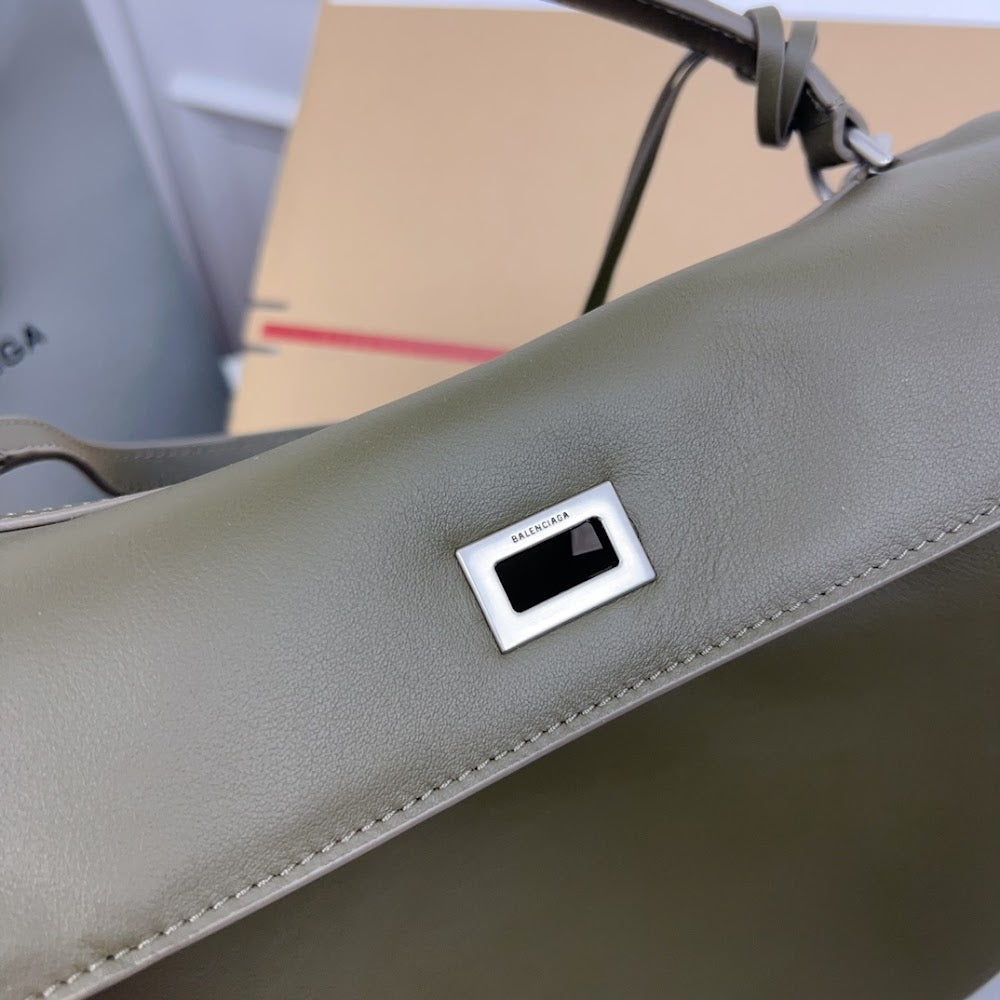 Dragons Bags Balenciaga Luxury Bag --111029