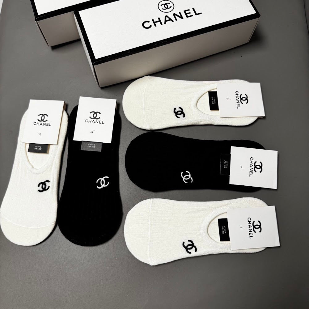 Dragons Bags Premium Luxury Socks --98463