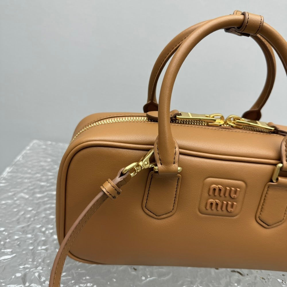 Dragons Bags Miun Miun Luxury Bag --123460
