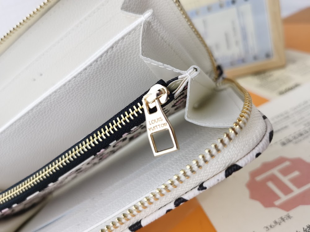 Dragons Bags ln Luxury Bag --78124