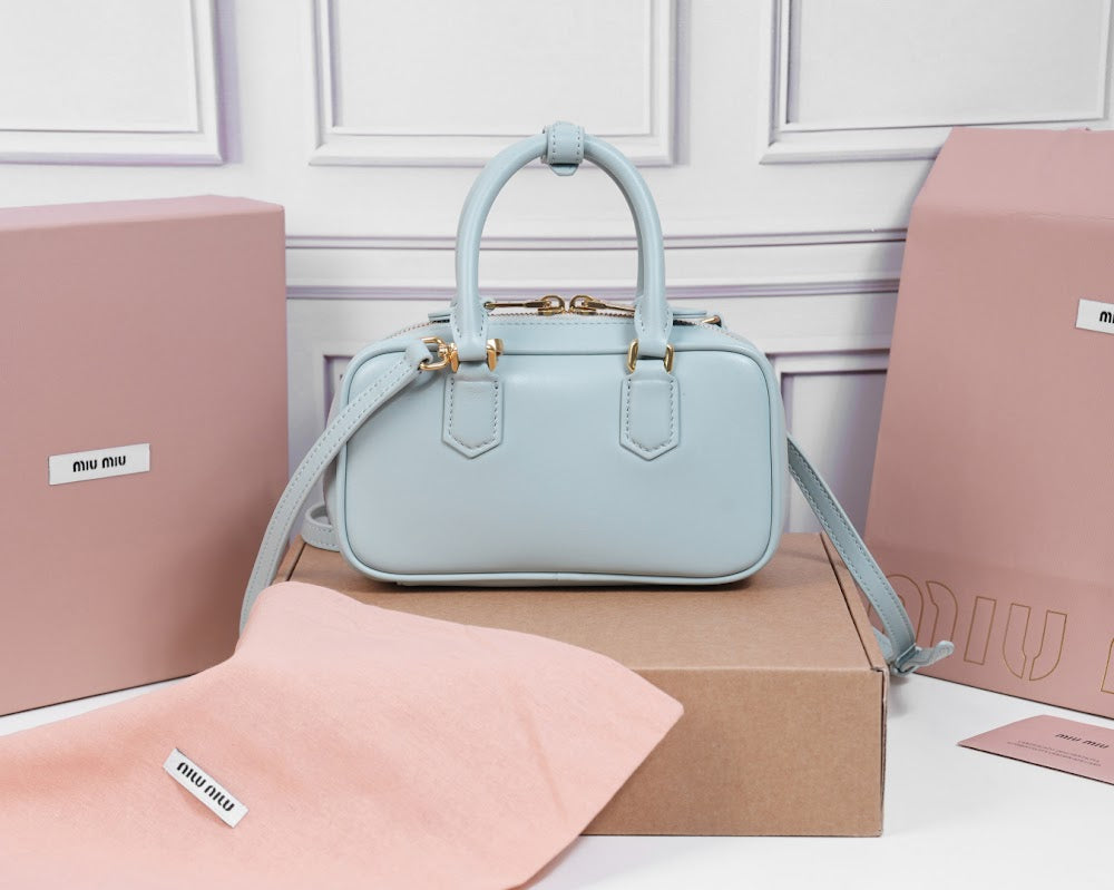 Dragons Bags Miun Miun Luxury Bag --123373