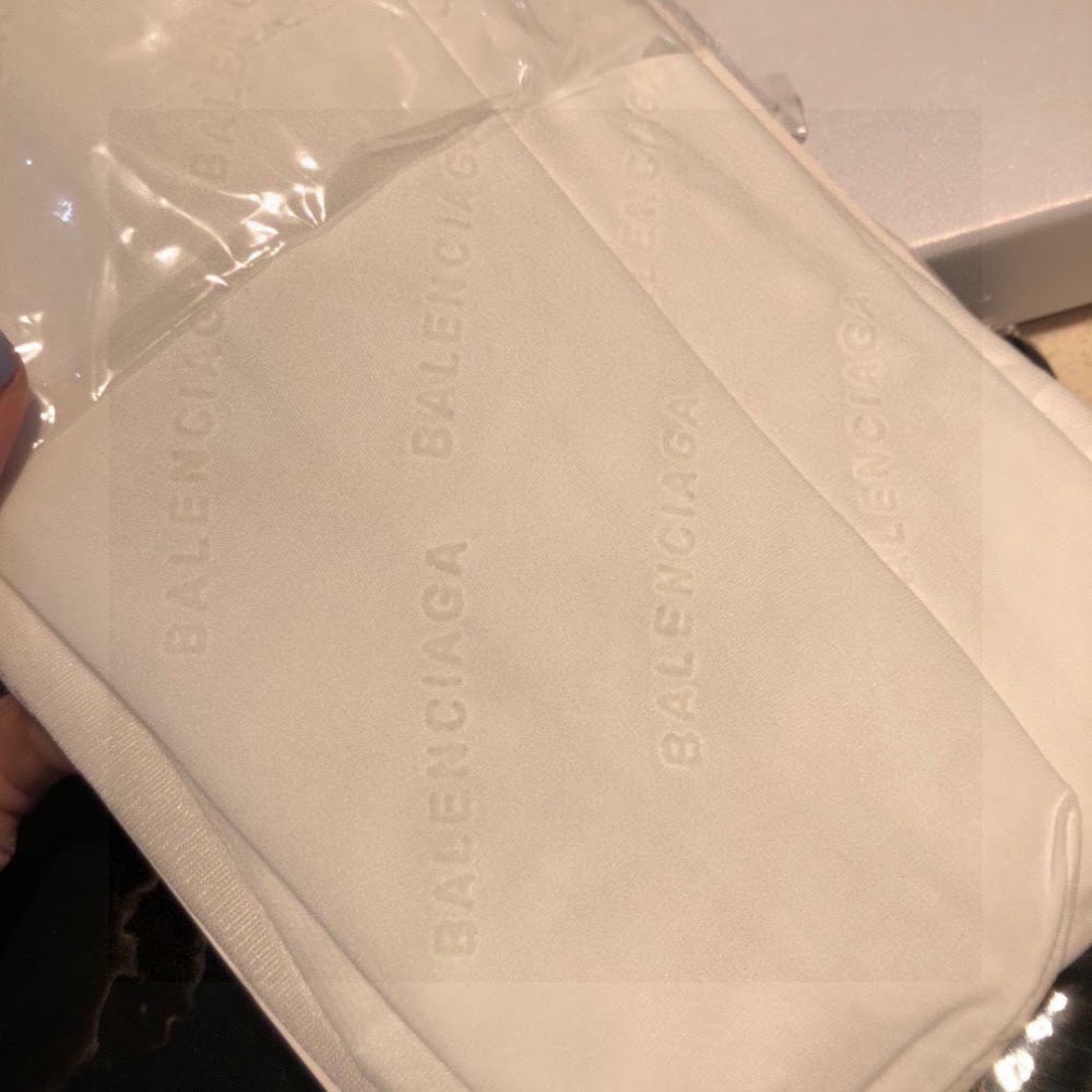 Dragons Bags Premium Luxury Socks --98480
