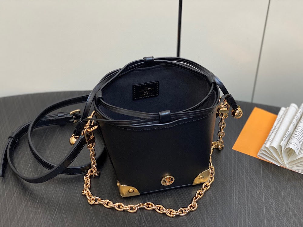 Dragons Bags ln Luxury Bag --81381