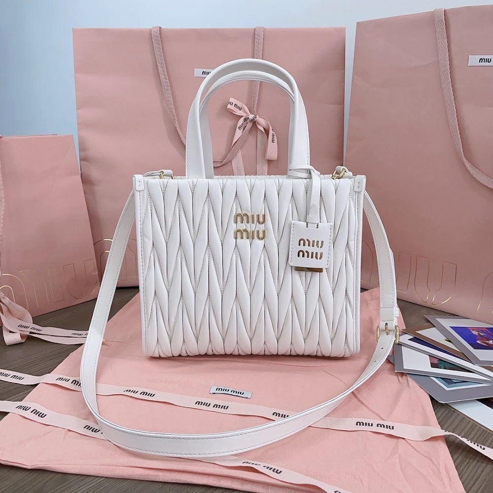 Dragons Bags Miun Miun Luxury Bag --122358