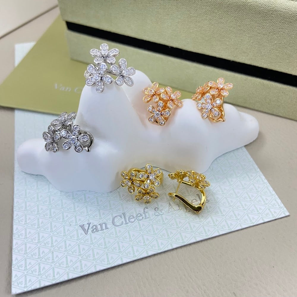 Dragons Bags VCA Luxury Jewelry --51713