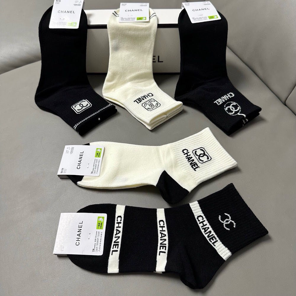 Dragons Bags Premium Luxury Socks --98523