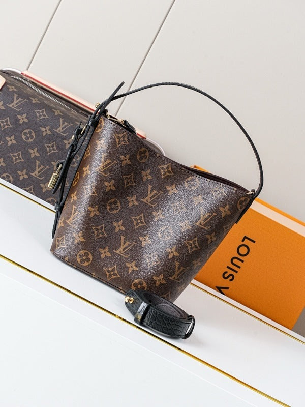 Dragons Bags ln Luxury Bag --81881