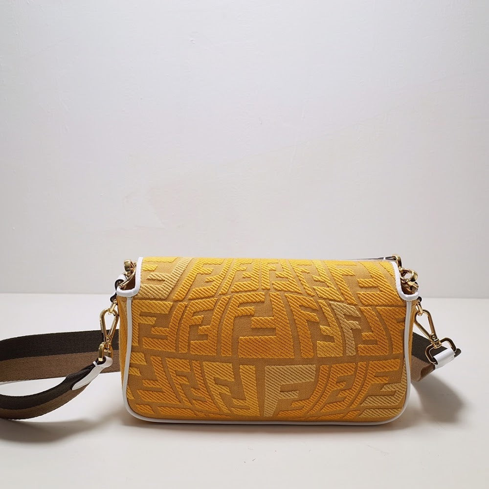 new-luxury-designer-bags-nm15281
