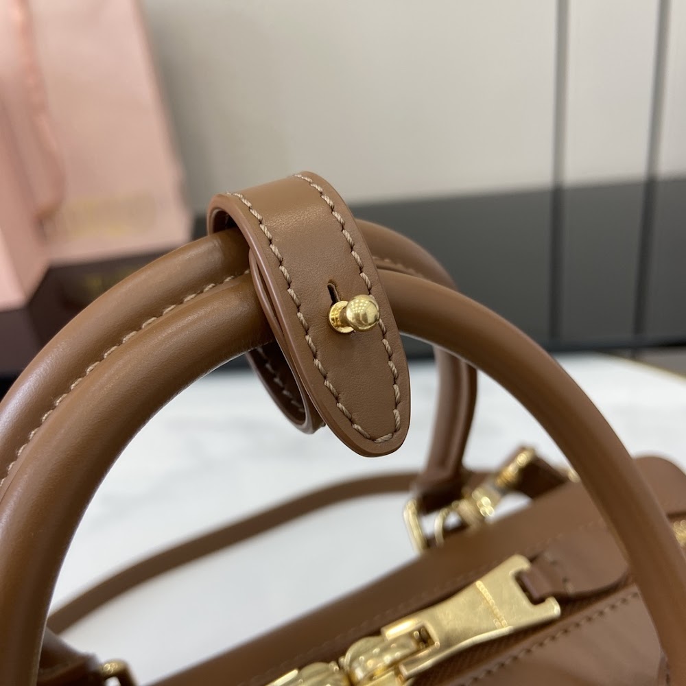 Dragons Bags Miun Miun Luxury Bag --122193