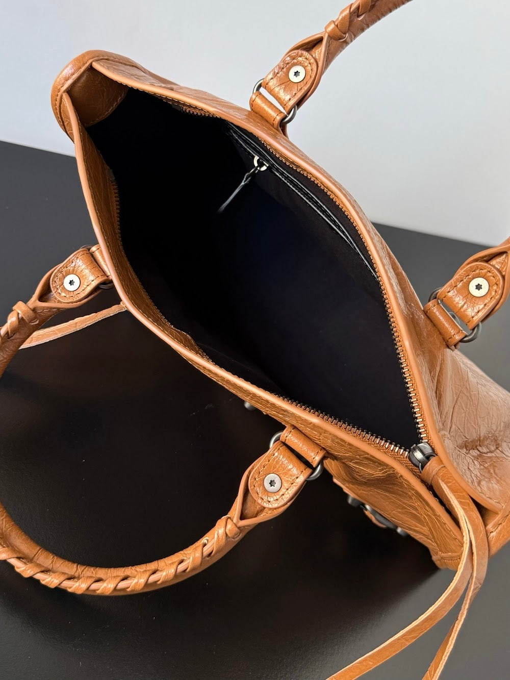 Dragons Bags Balenciaga Luxury Bag --111537