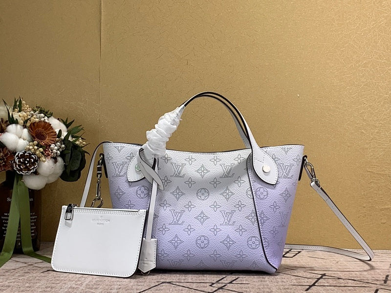 Dragons Bags ln Luxury Bag --66050