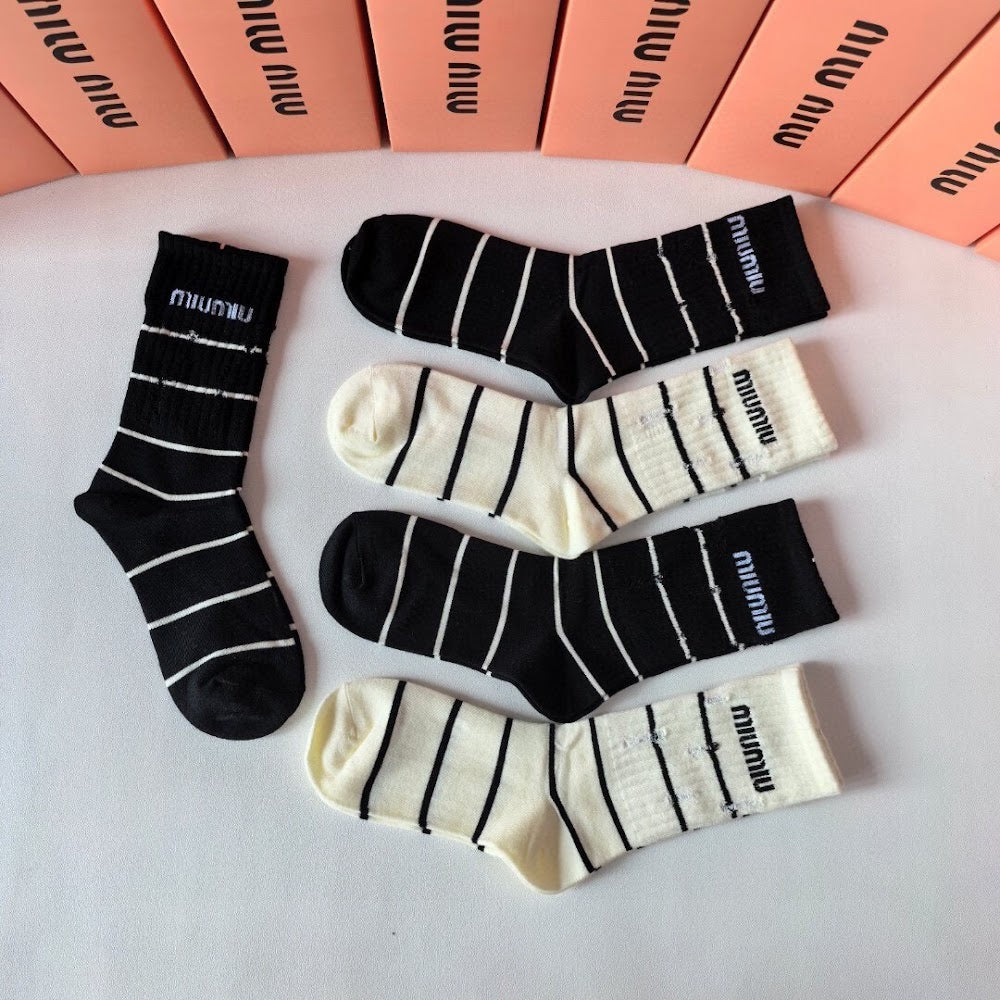 Dragons Bags Premium Luxury Socks --97942